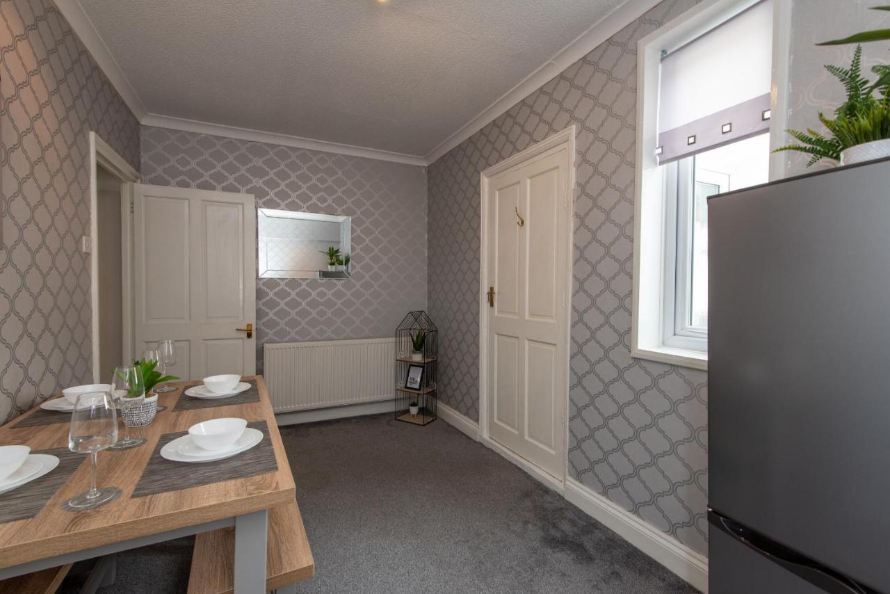 Langdale Road Villa Дарлингтън Екстериор снимка