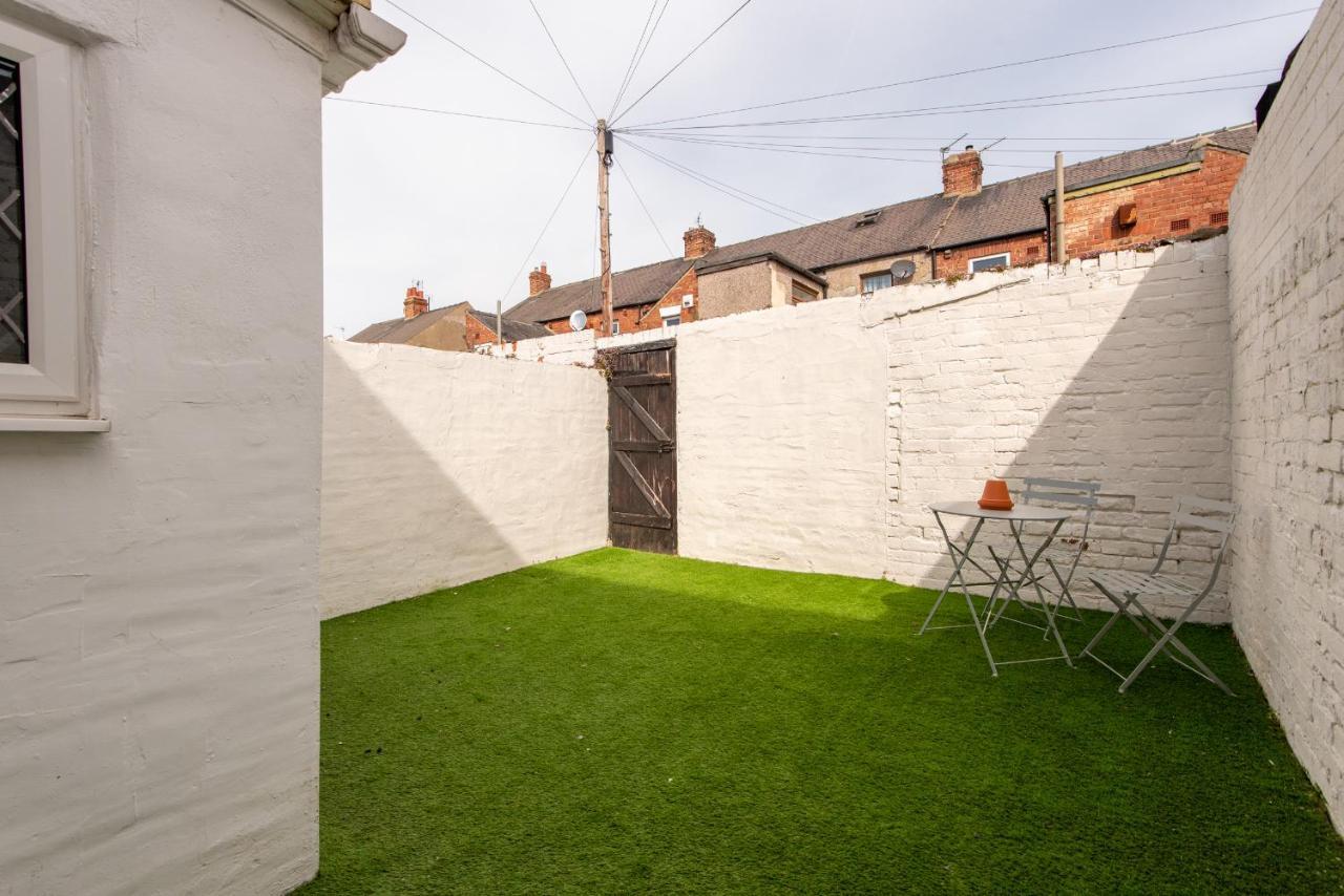 Langdale Road Villa Дарлингтън Екстериор снимка