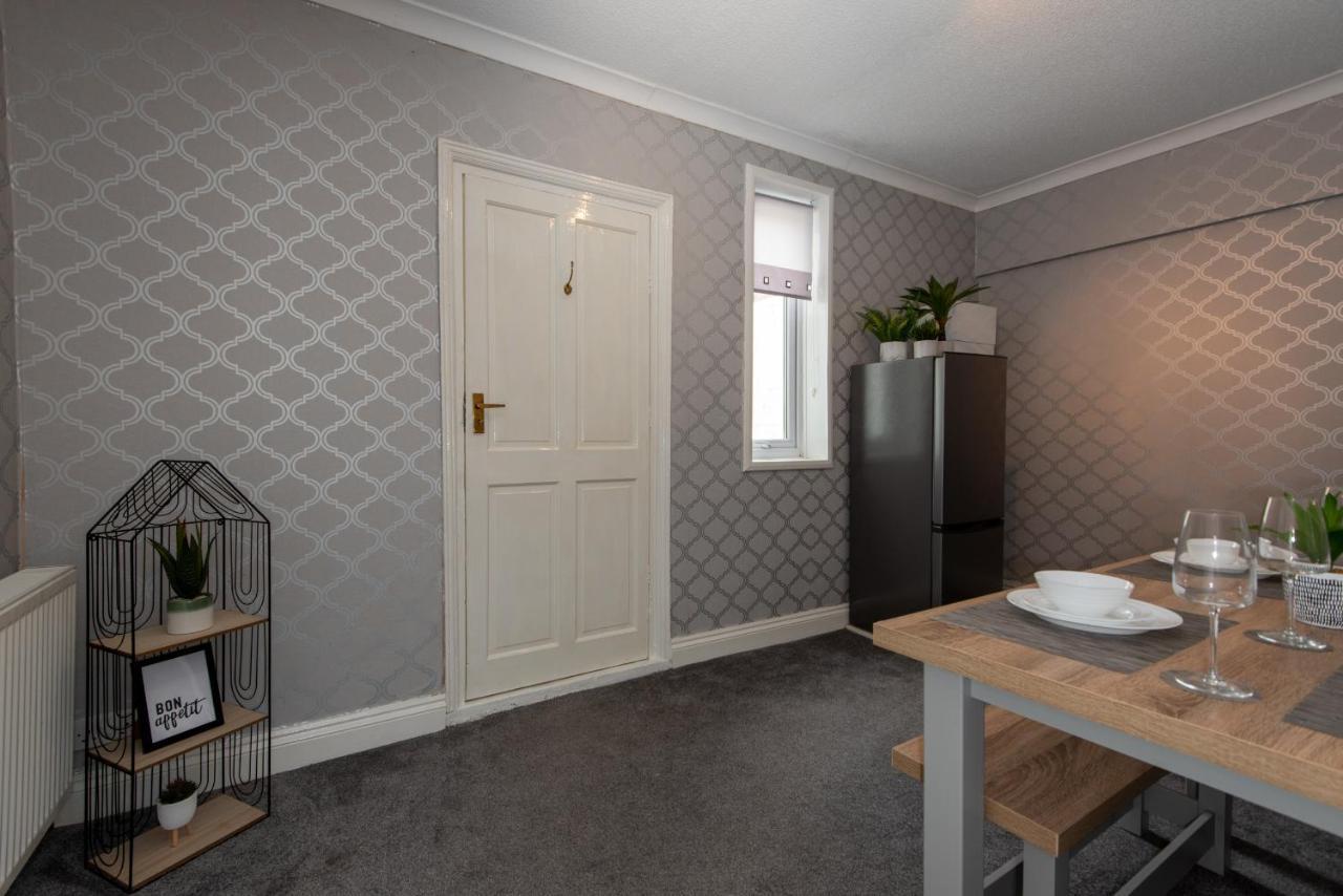 Langdale Road Villa Дарлингтън Екстериор снимка